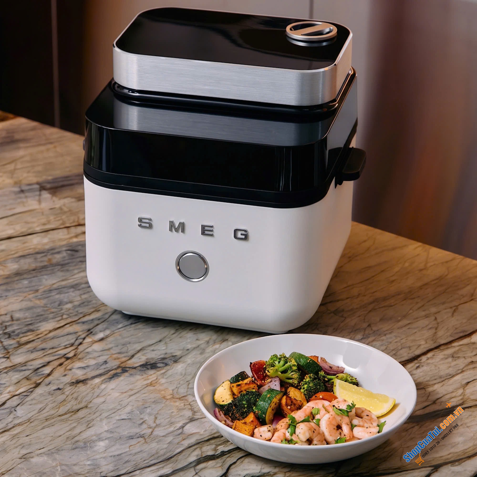 AIR FRYER SMEG - MATTE WHITE.
