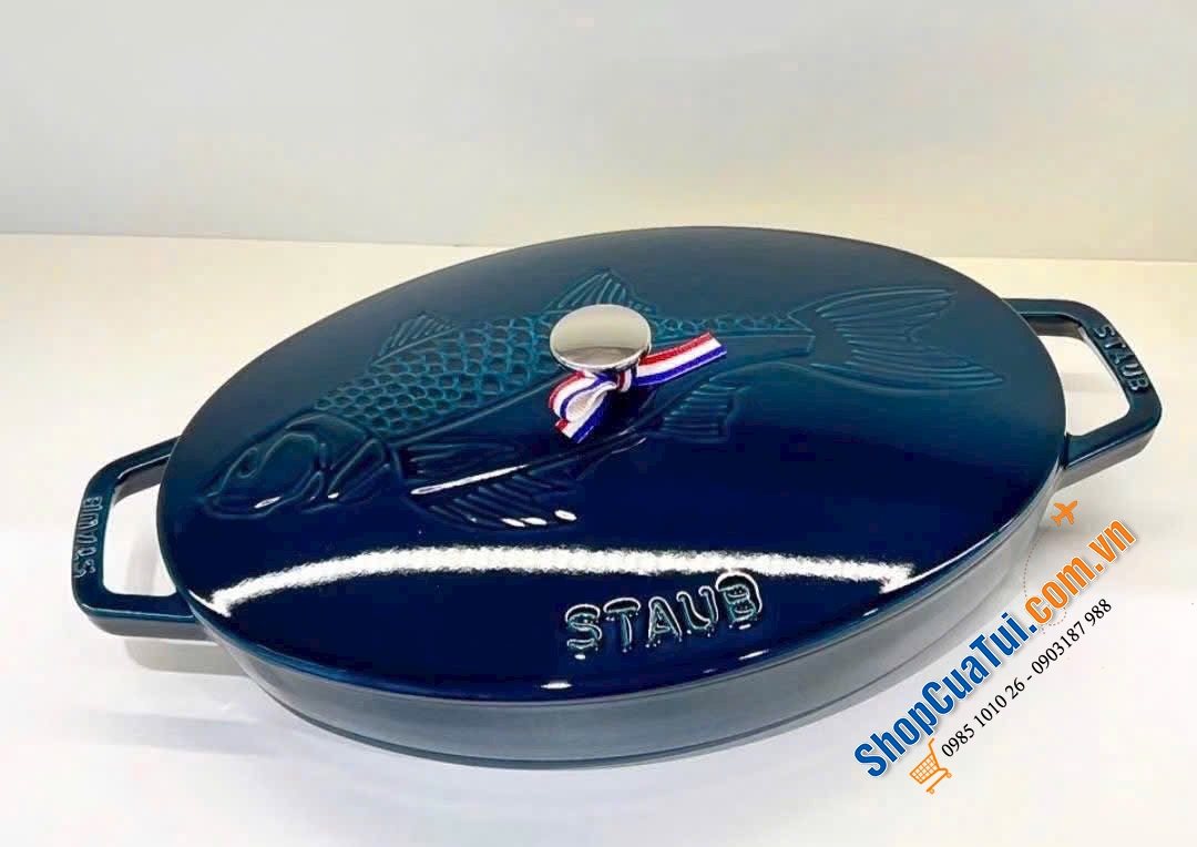 CHẢO CÁ STAUB MÀU XANH LA MER CÓ NẮP 32cm. (Staub Fish Dish Cocotte La Mer 32cm)