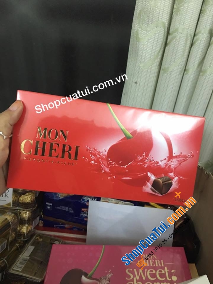 Sô cô la nhân rượu và anh đào Mon Chéri 157g