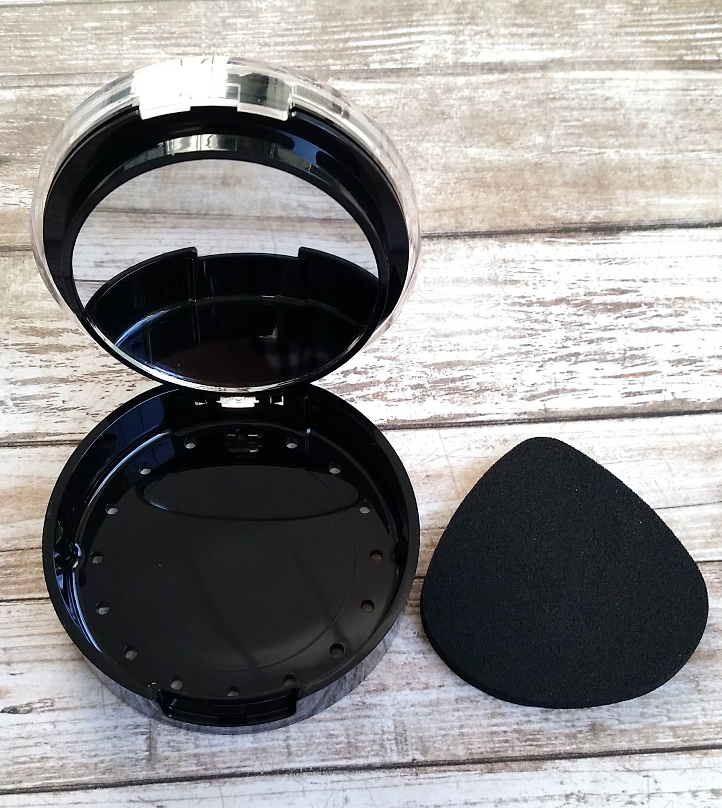 Phấn Phủ Che Khuyết Điểm Revlon Colorstay 2 In 1 Compact Makeup Concealer