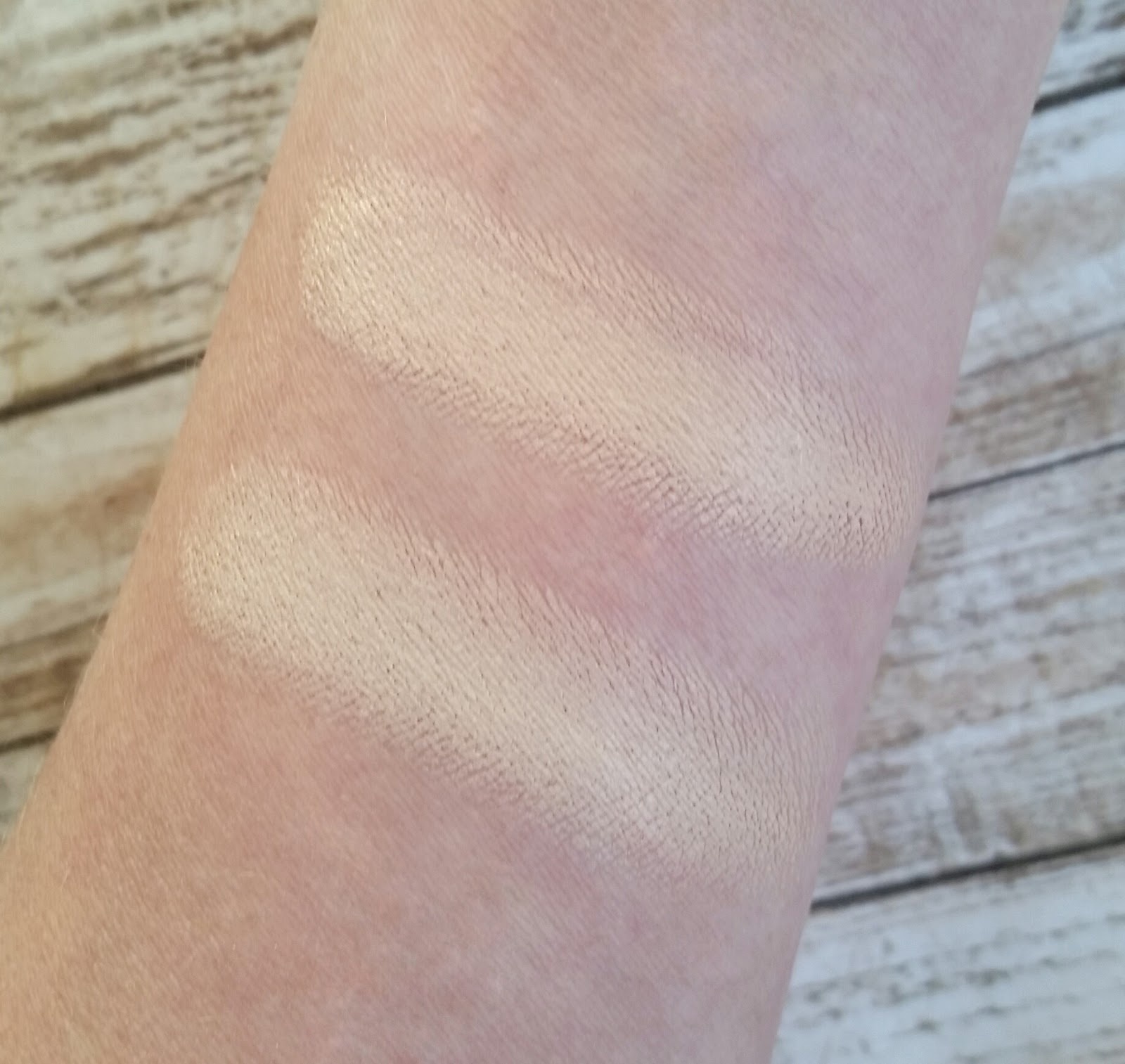 Phấn Phủ Che Khuyết Điểm Revlon Colorstay 2 In 1 Compact Makeup Concealer