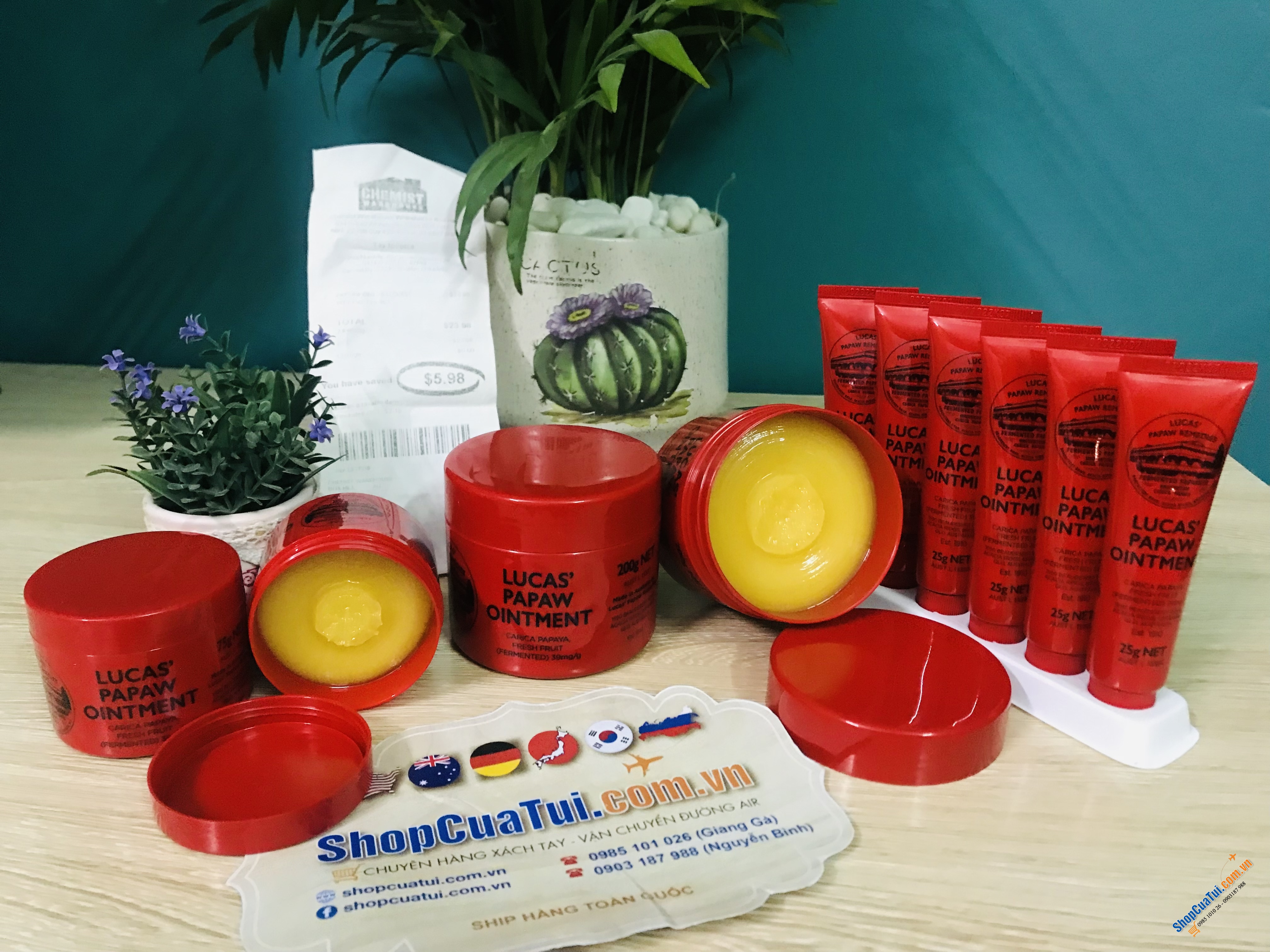 Kem đa năng chiết suất đu đủ Lucas Papaw Ointment 25g - làm mềm da, mang đến sự mịn màng cho những vùng bong tróc, làm lớp lót trang điểm, giữ nếp tóc, phòng tránh viêm da...