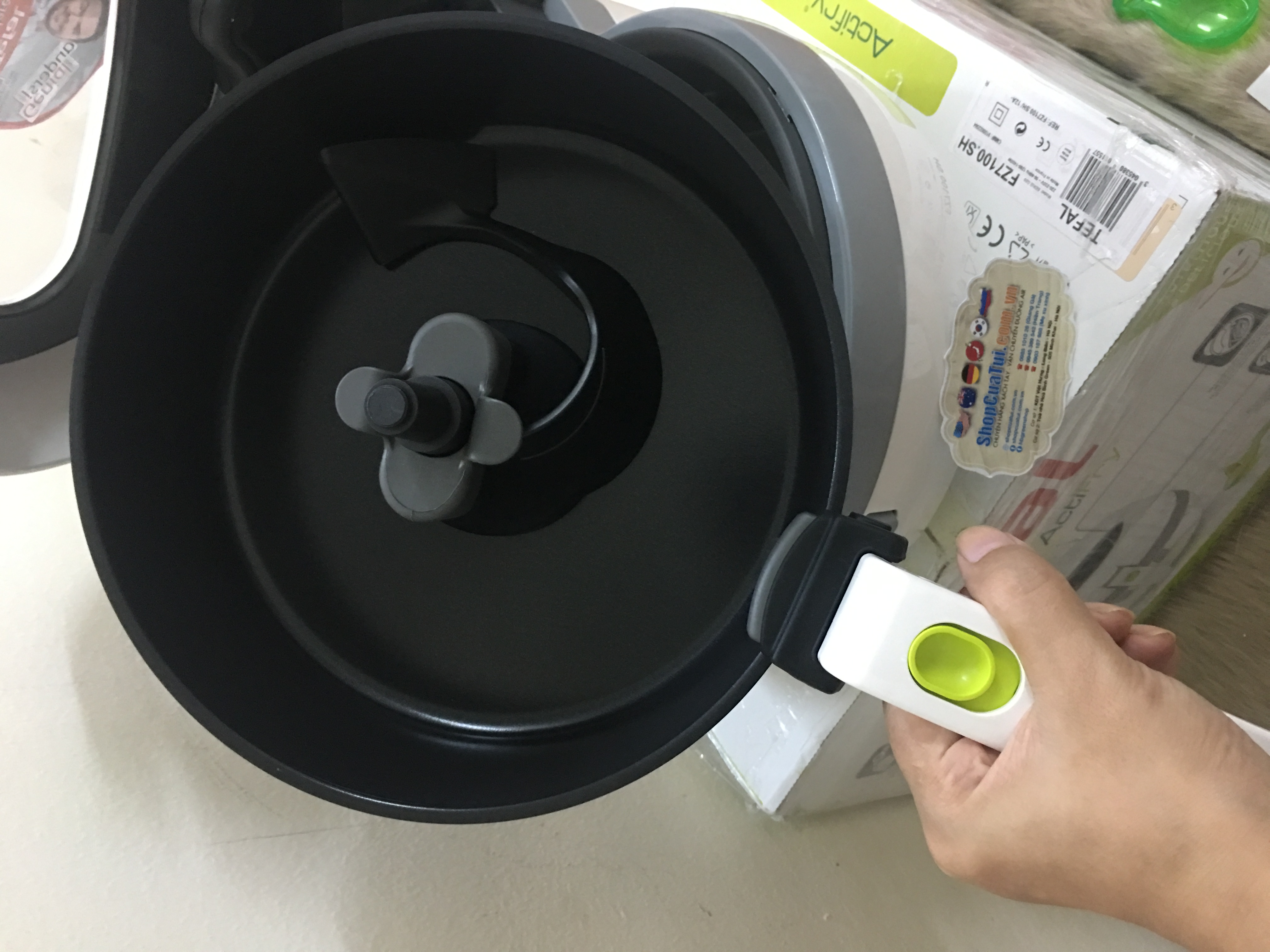 NỒI CHIÊN TEFAL FZ7100.