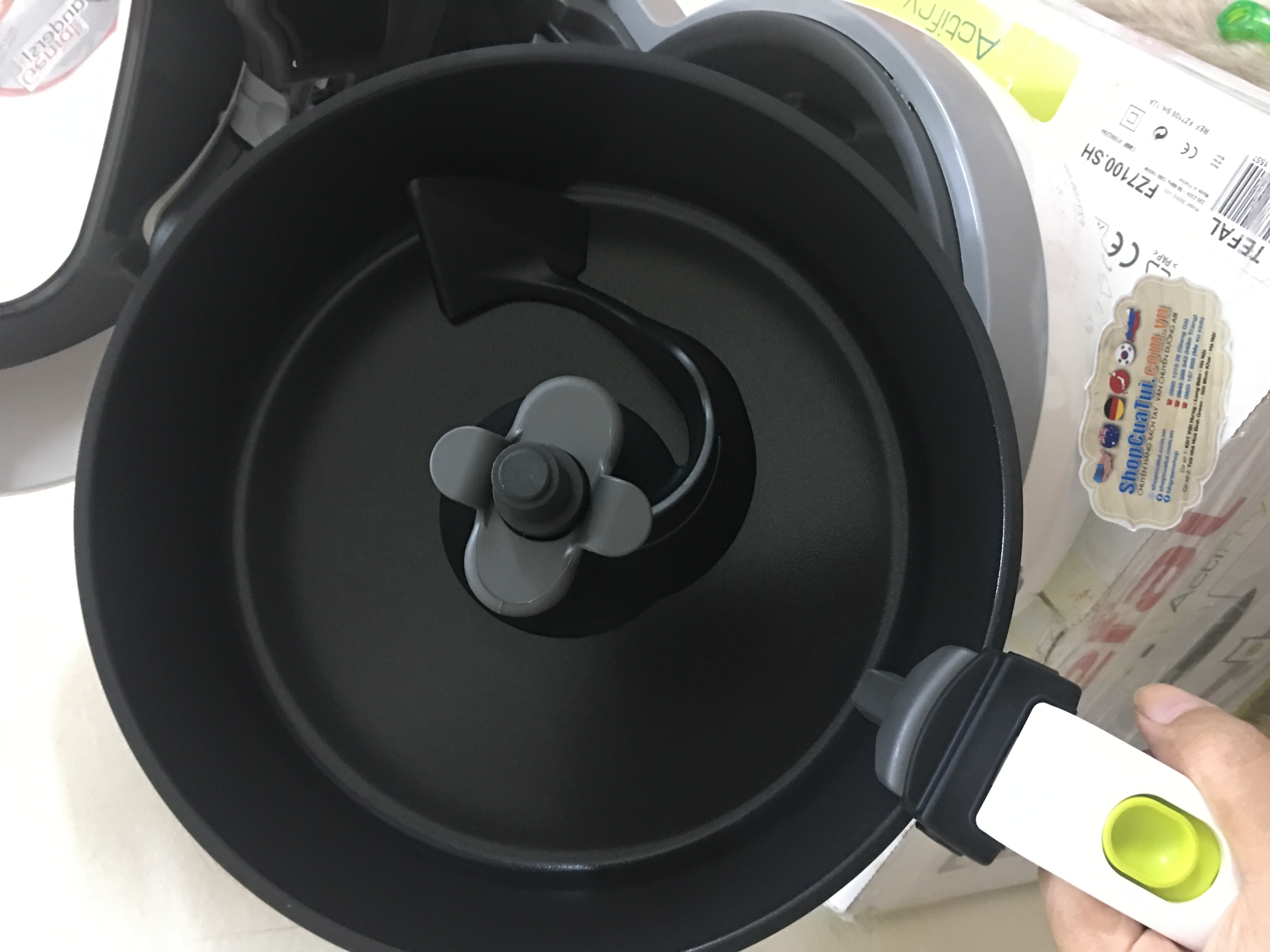 NỒI CHIÊN TEFAL FZ7100.