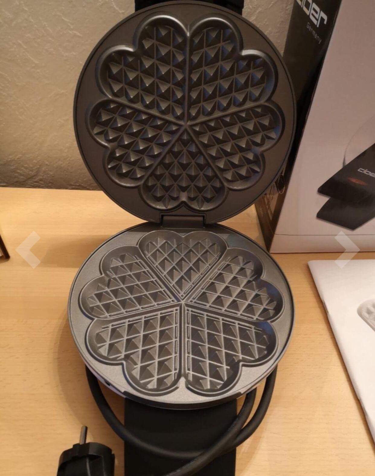 MÁY LÀM BÁNH WAFFLE HÃNG CLOER