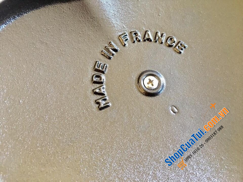 Nồi gang đúc trái tim nguyên khối Staub 20cm - made in France - MÀU ĐỎ