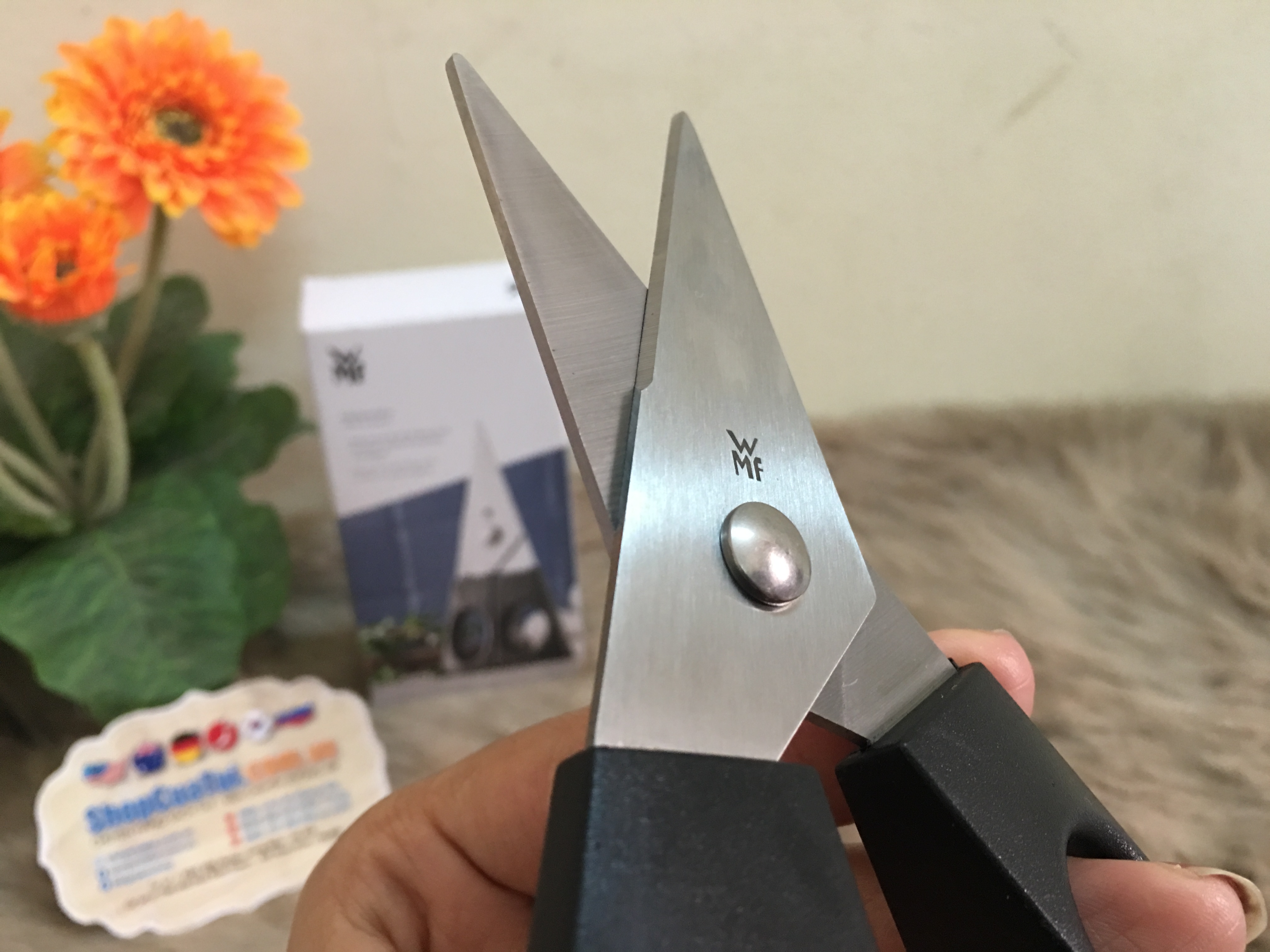 KÉO LÀM BẾP LẬT ĐẬT WMF