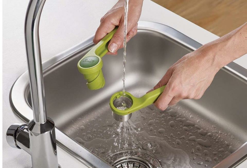 DỤNG CỤ NGHIỀN TỎI JOSEPH JOSEPH