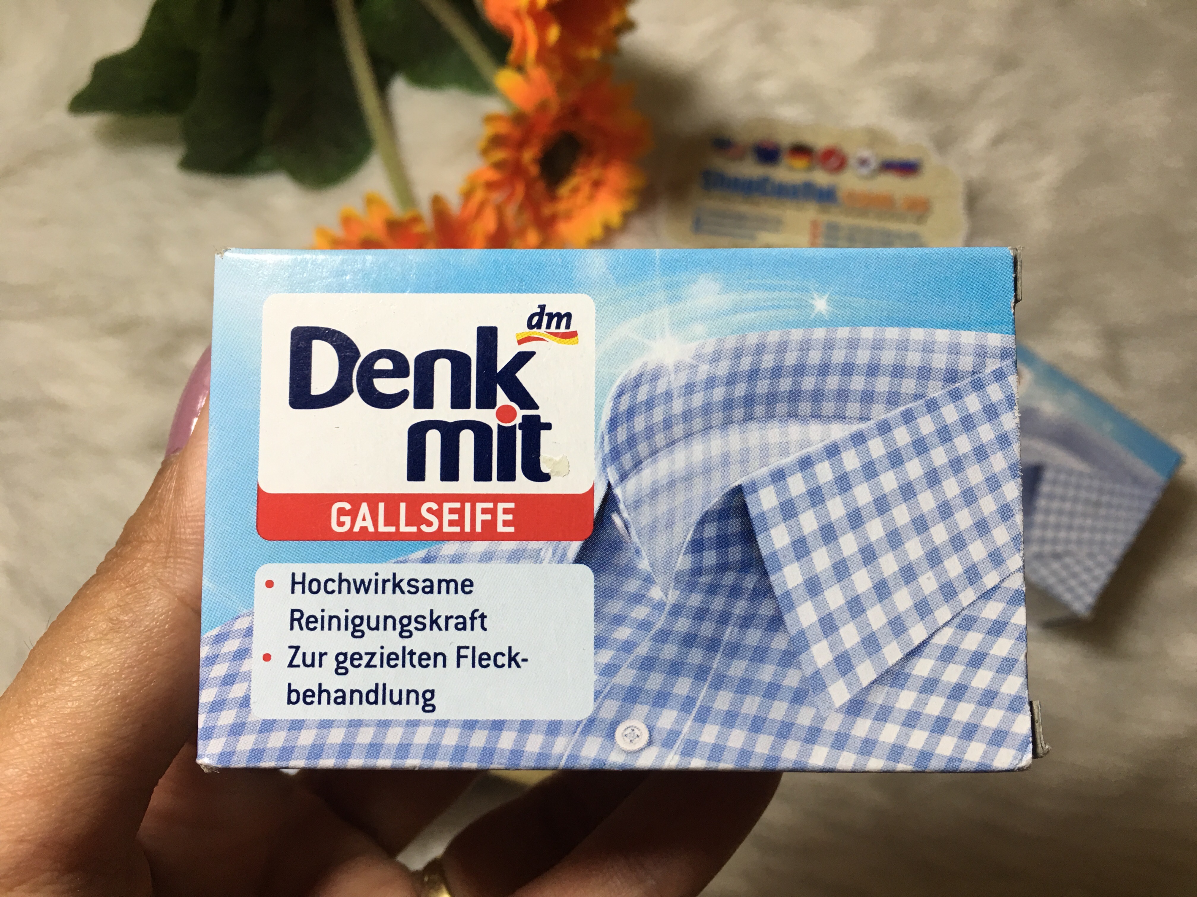 XÀ PHÒNG LÀM SẠCH CỔ ÁO SƠ MI DENKMIT GALLSEIFE