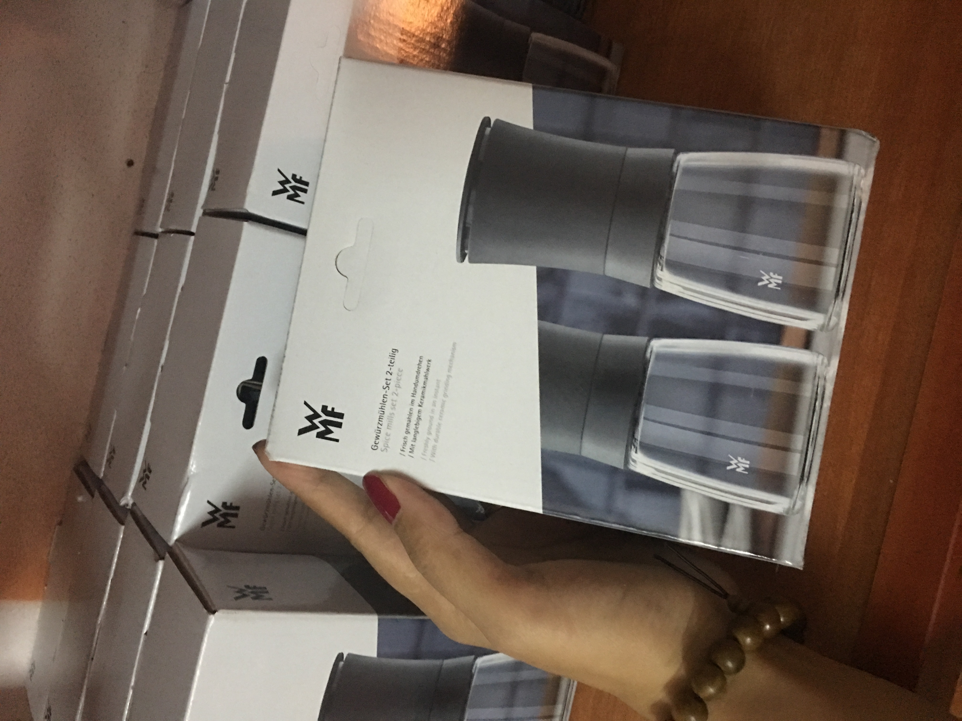 Set 2 lọ xay muối tiêu WMF.