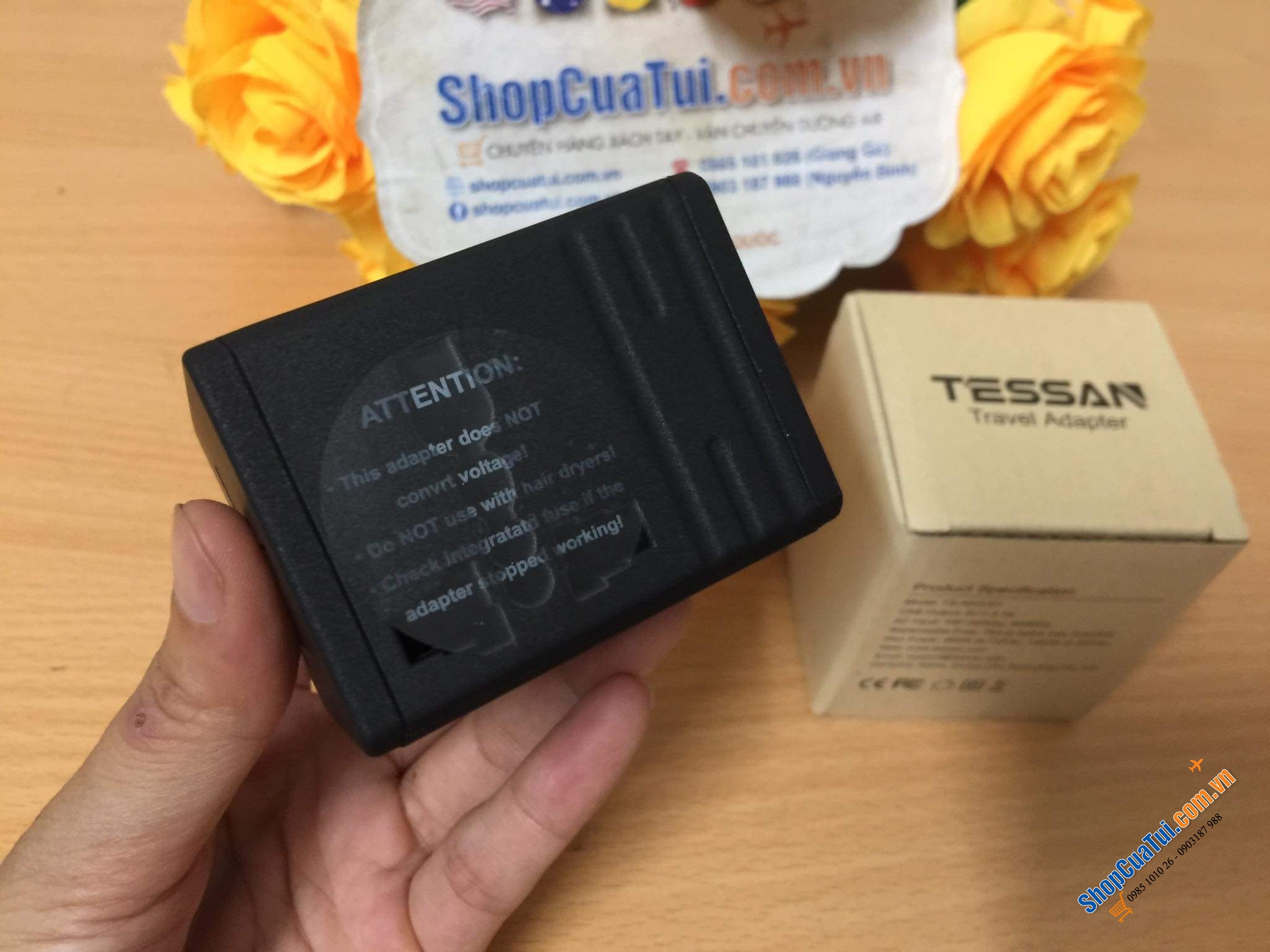 Ổ cắm du lich, công tác kiêm Usb, đầu sạc iphone ipad TESSAN.