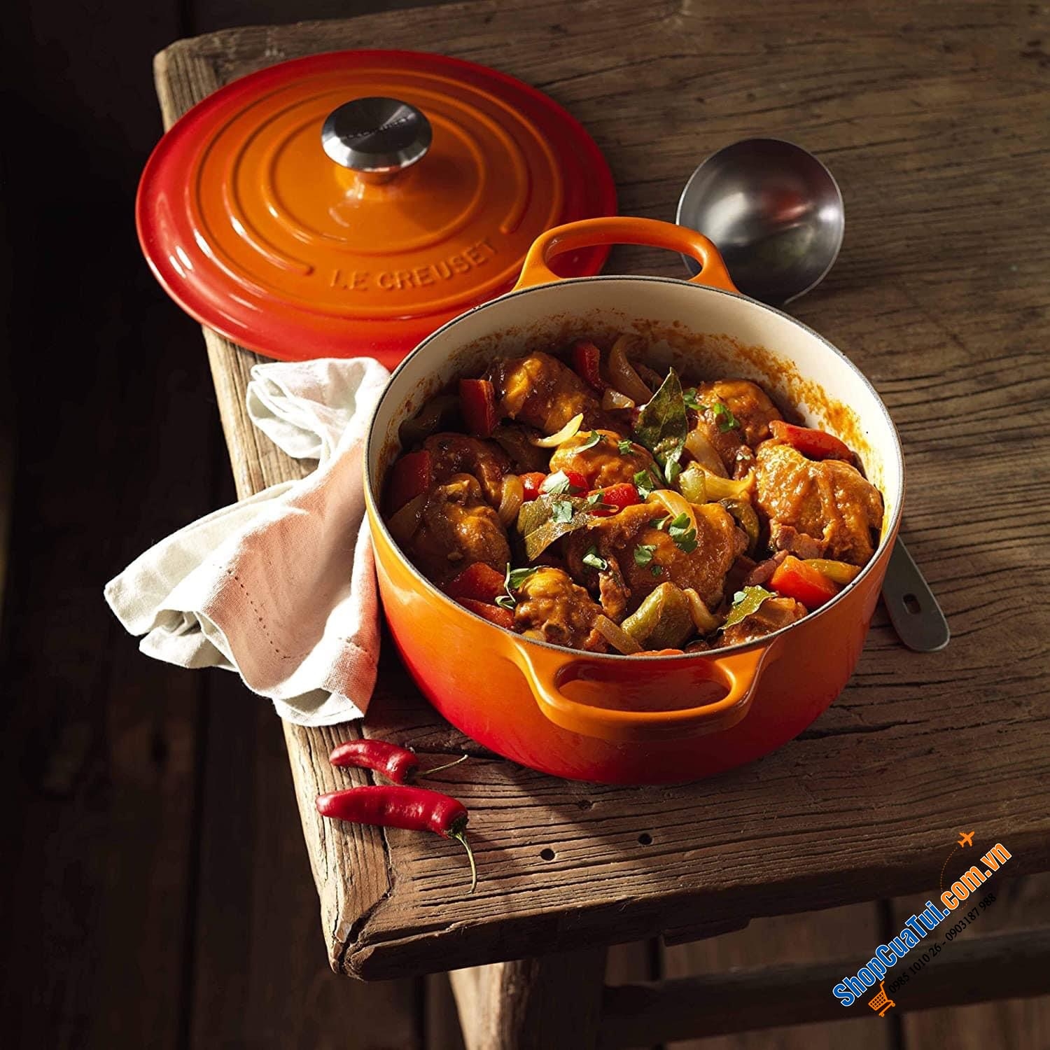 NỒI Le Creuset sz 22 cm - Sắc đỏ nổi bật