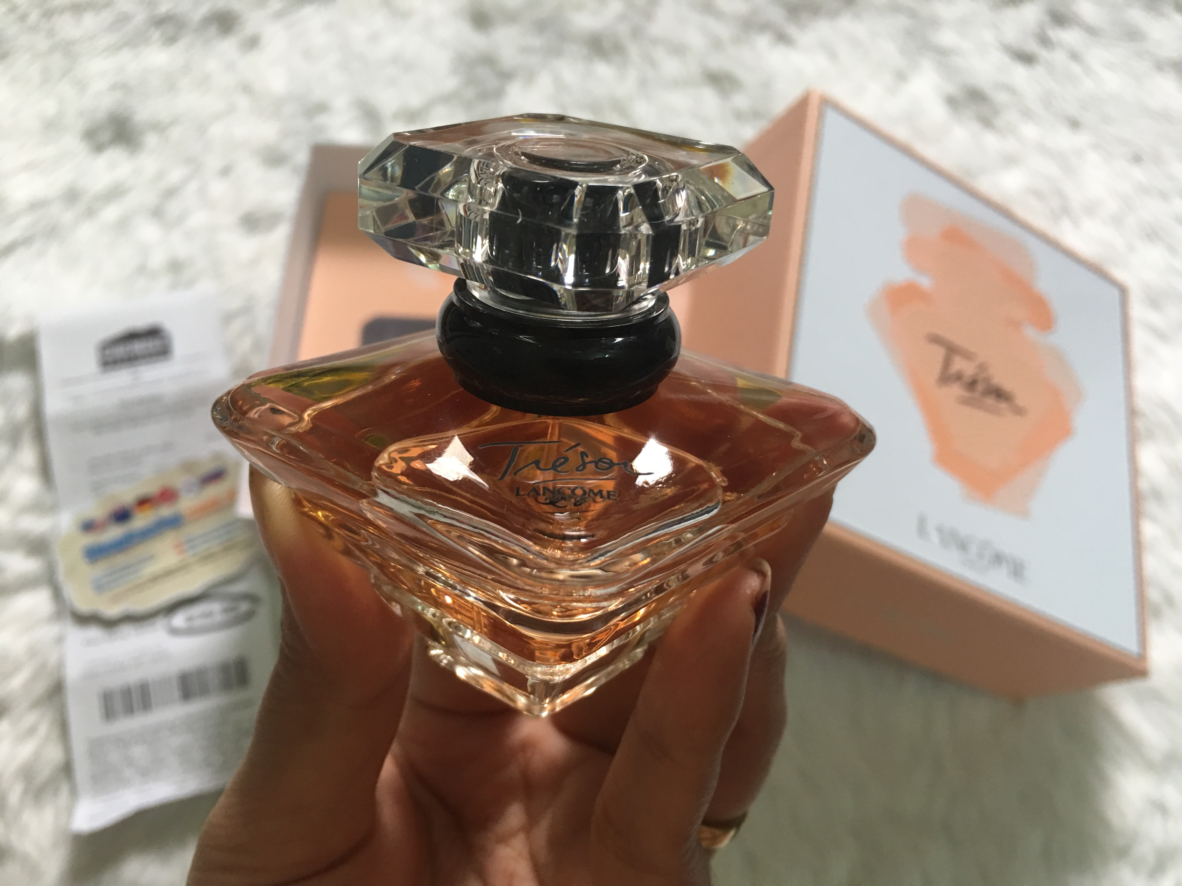 Nước hoa nữ Lancome Tresor EDP sang trọng, quyến rũ, nữ tính 30ml + tặng kèm thêm body lotion 50ml 