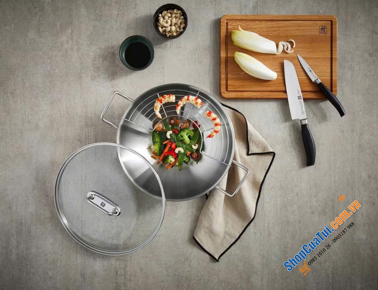 Chảo sâu lòng ZWILLING Plus Pro Wok 32cm - Chảo hấp, chảo xào, chảo đa năng Zwiling có vung kính kèm ráo dầu