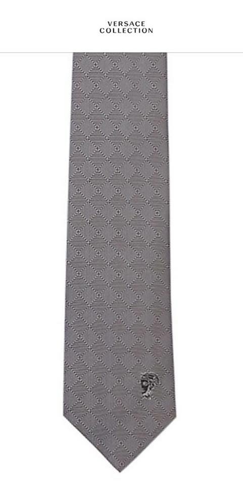 CÀ VẠT VERSACE