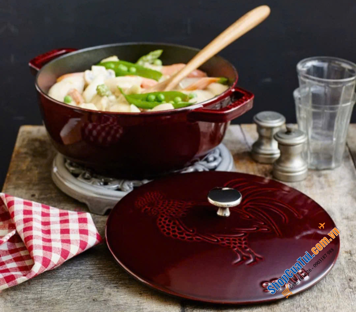NỒI GANG ĐÚC STAUB CON GÀ 24CM - Made in France