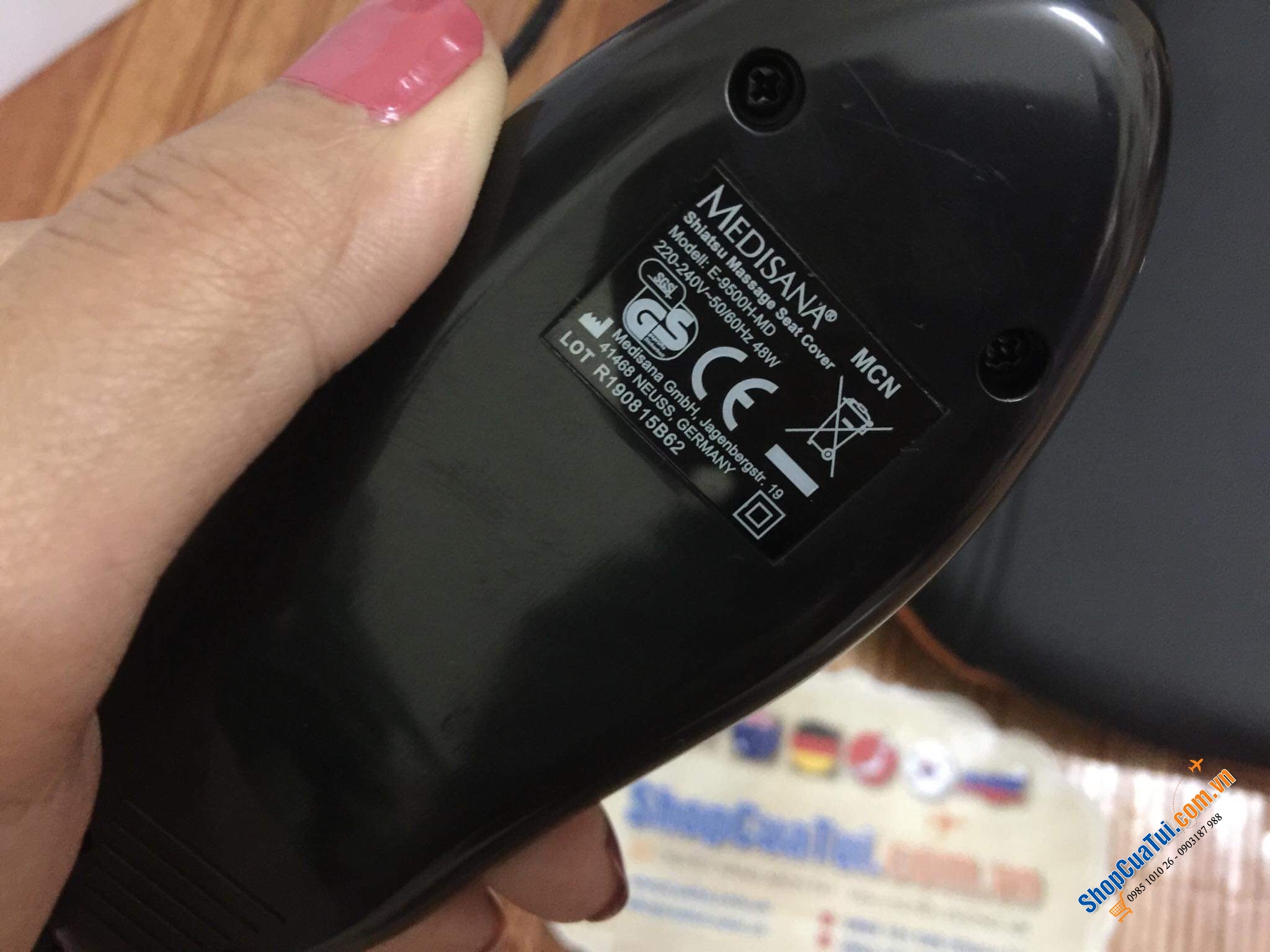 GHẾ MASSAGE TOÀN THÂN MEDISANA MCN SHIATSHU 88930