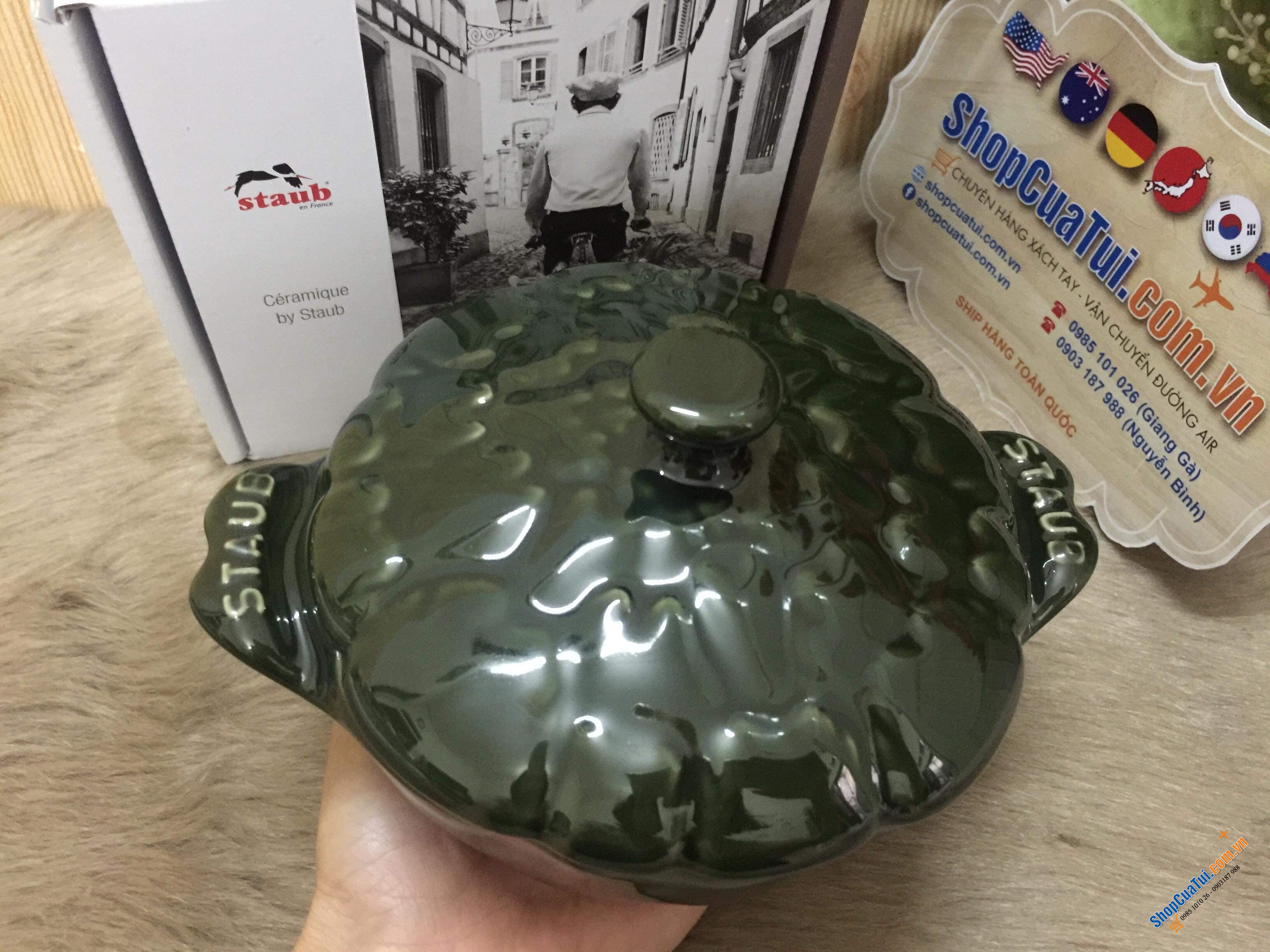 ÂU SỨ STAUB HÌNH HOA ASTISO - MÀU HÚNG QUẾ ĐẮT GIÁ