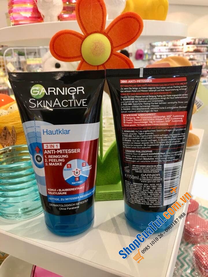 Sữa rửa mặt Garnier Skinactive 3 in 1 với 3 tác dụng: Làm sạch; Tẩy da chết; Mặt nạ cho da hết mụn, sáng sạch