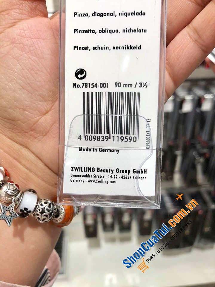 NHÍP SIÊU ĐẸP ZWILLING - MADE IN GERMANY  - được thiết kế góc vát\\\" thần thánh\\\" giúp lấy sợi lông, râu 1 cách dễ dàng, thay máy cạo lông