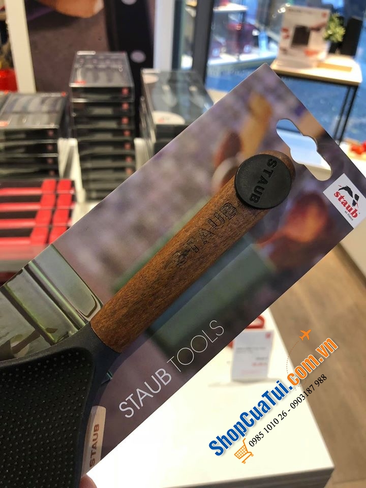 MUÔI XỚI CƠM STAUB PHONG CÁCH CỔ ĐIỂN