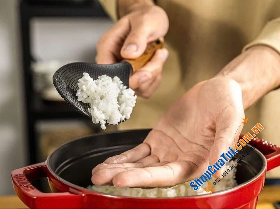 MUÔI XỚI CƠM STAUB PHONG CÁCH CỔ ĐIỂN