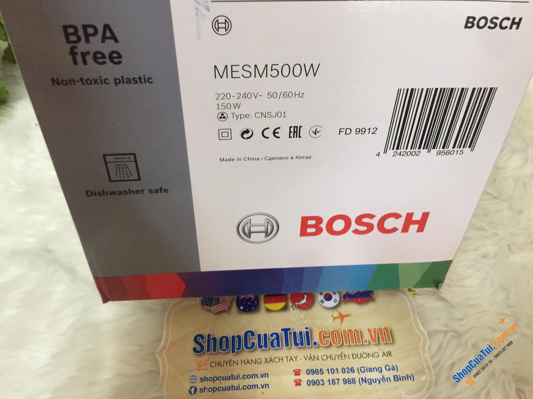 Máy ép chậm Bosch Comfort MESM500W với 2 lưới lọc dùng ép chậm hoặc làm sinh tố, bánh răng Titan khỏe và siêu bền