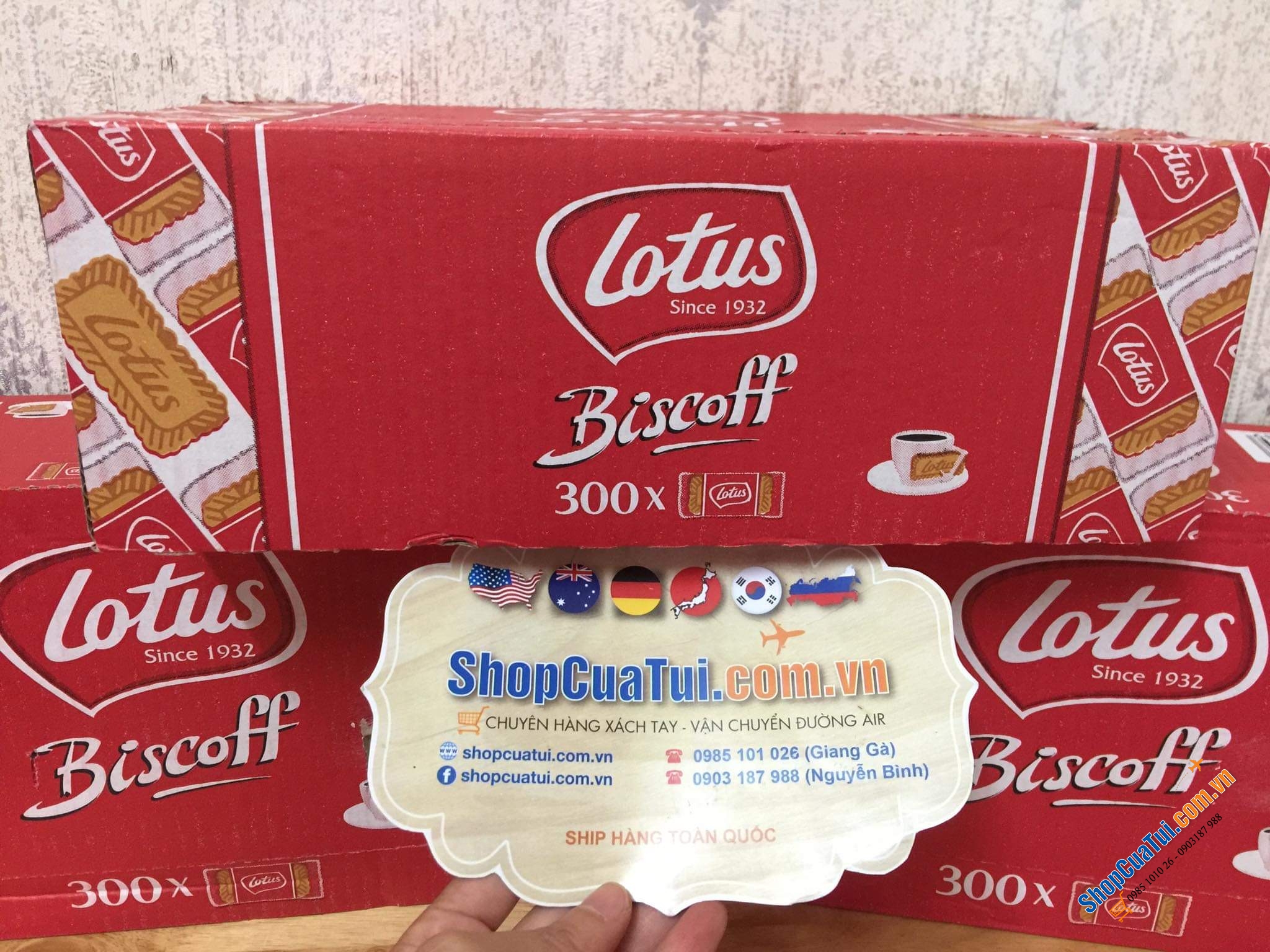 BÁNH QUY LOTUS BISCOFF - HỘP 300 CÁI