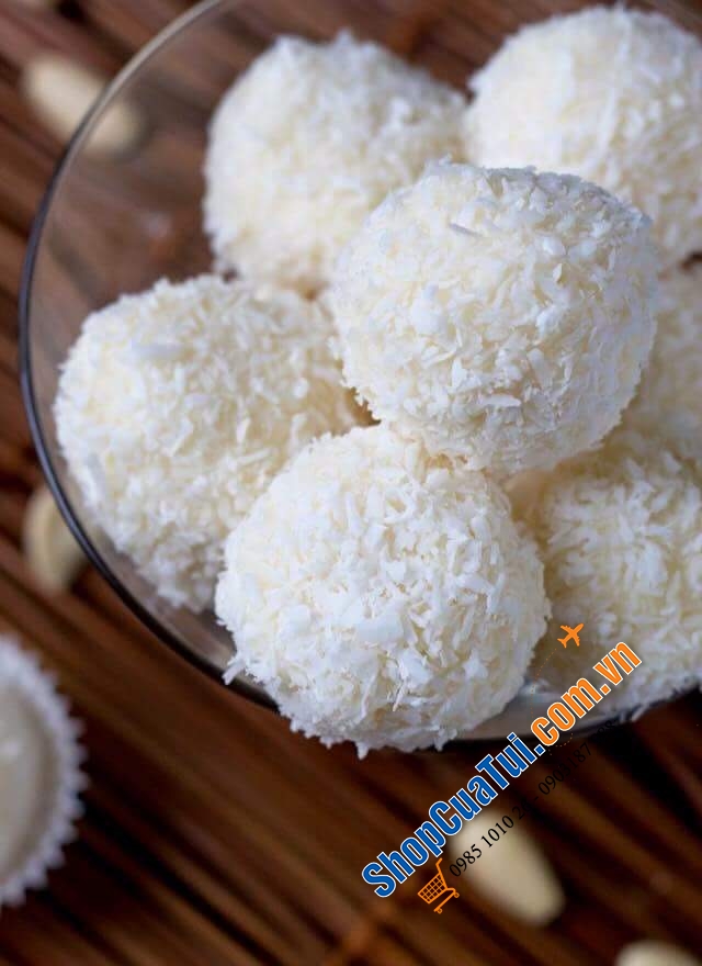 BÁNH DỪA RAFFAELLO HỘP NƠ ĐỎ 300g Đức