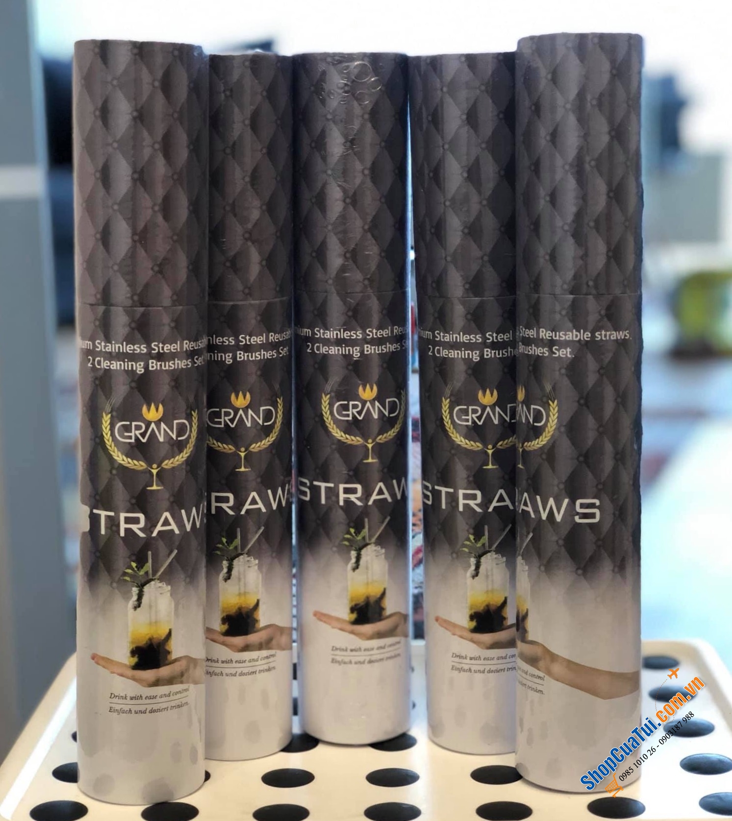 Ống hút inox Grand - gồm 4 ống hút thẳng và 4 ống hút cong kèm 2 chổi bằng Inox