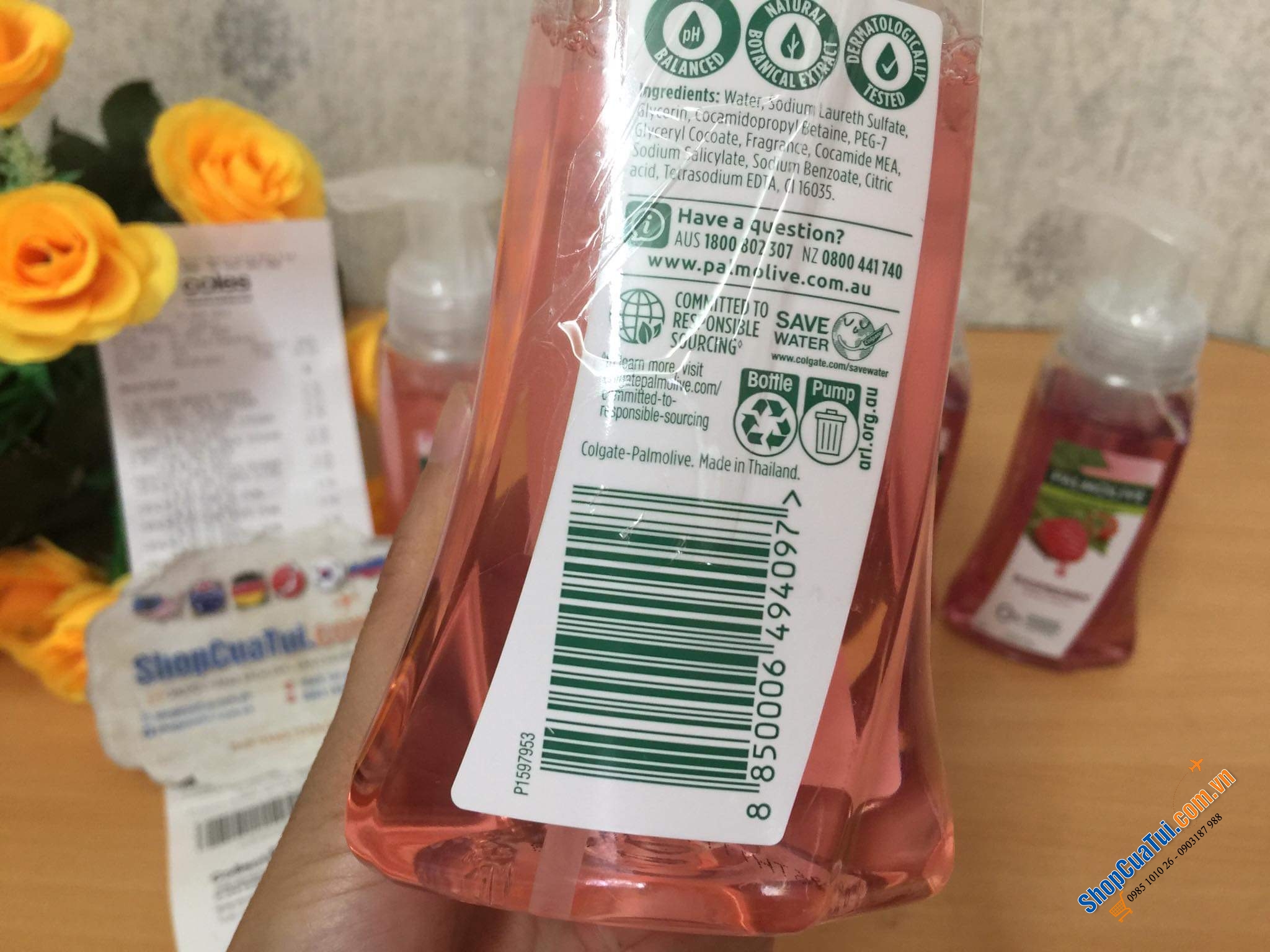 Nước rửa tay Palmolive tạo bọt hương Hoa anh đào Nhật Bản loại bỏ vi trùng - Palmolive Foaming Nourishing Hand Wash Cherry Blossom Pump 250ml