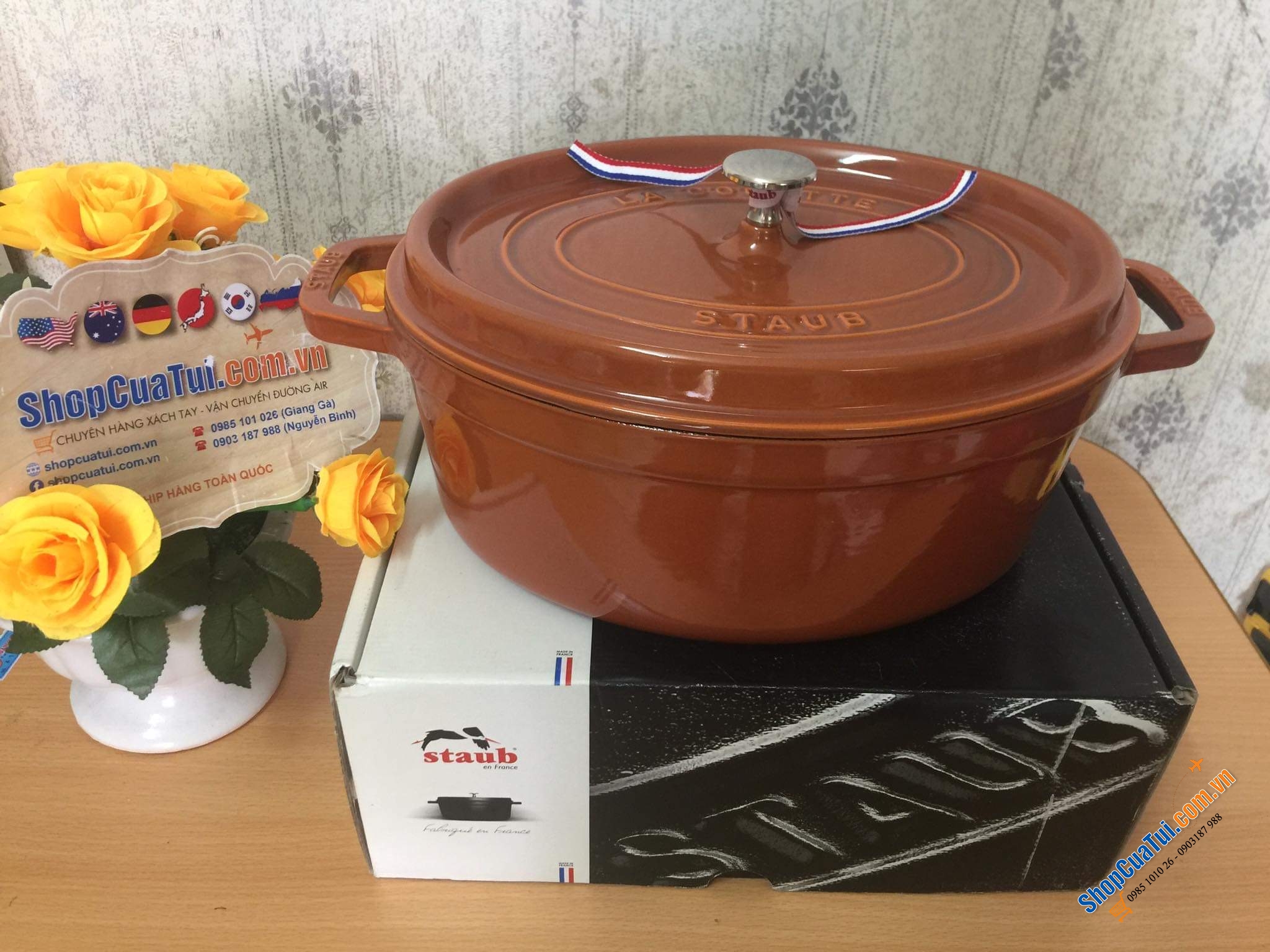 NỒI GANG ĐÚC STAUB OVAL 31CM MÀU VÀNG MÙ TẠT