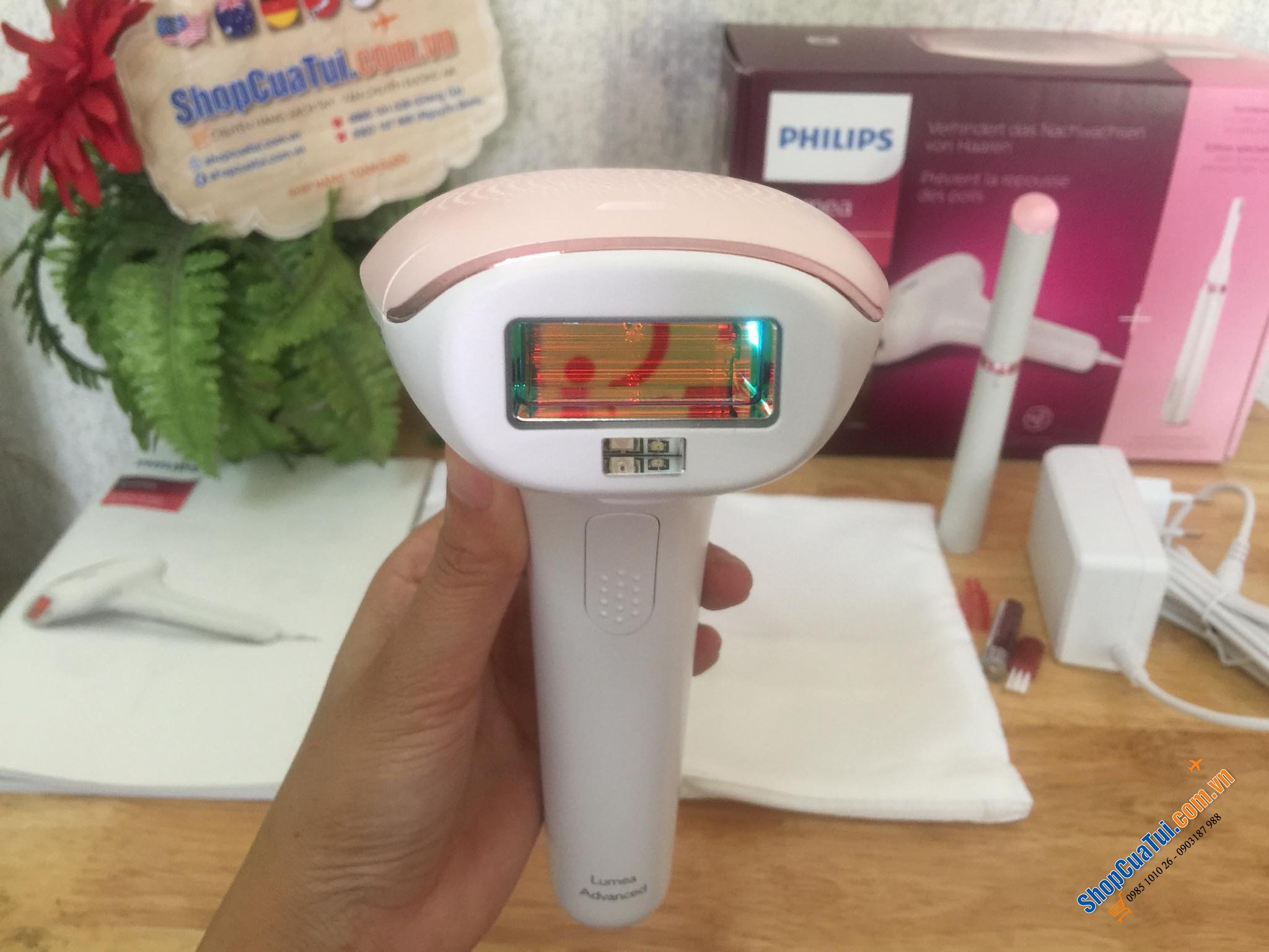 MÁY TRIỆT LÔNG Philips Lumea Advanced IPL BRI920/00 - Chuyên gia công nghệ IPL tại nhà, được phát triển với các bác sĩ da liễu