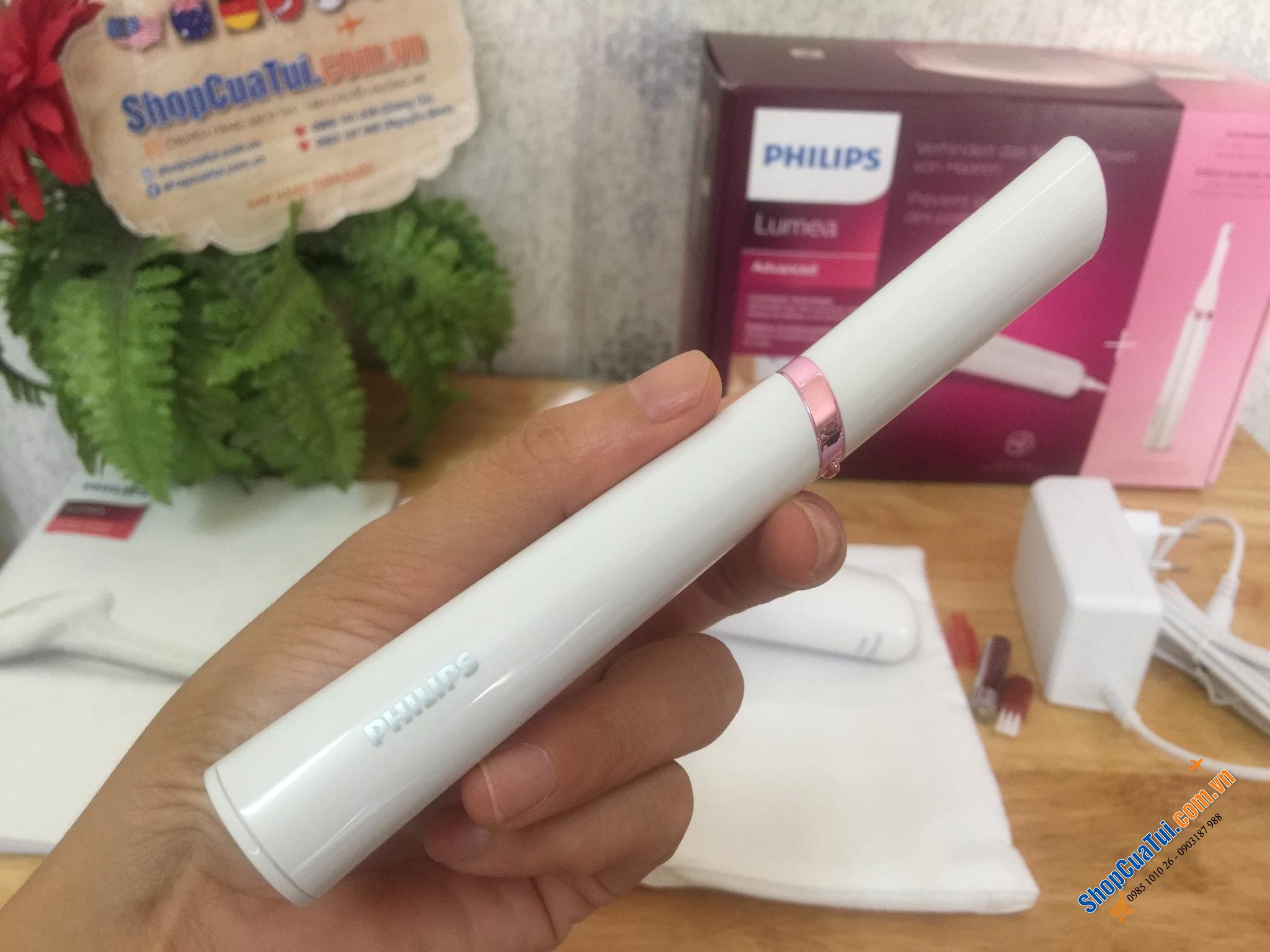 MÁY TRIỆT LÔNG Philips Lumea Advanced IPL BRI920/00 - Chuyên gia công nghệ IPL tại nhà, được phát triển với các bác sĩ da liễu