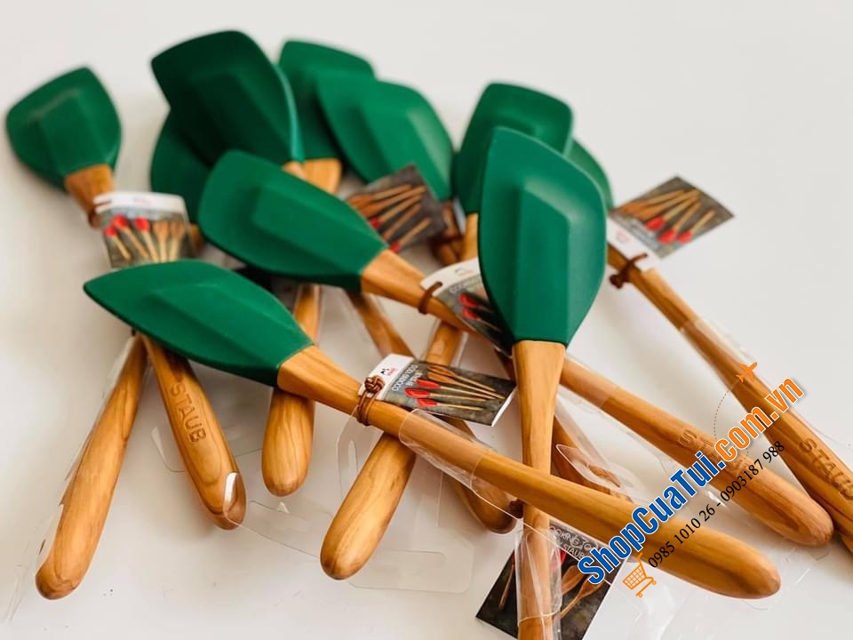 PHỚI DẸT SILICON STAUB.