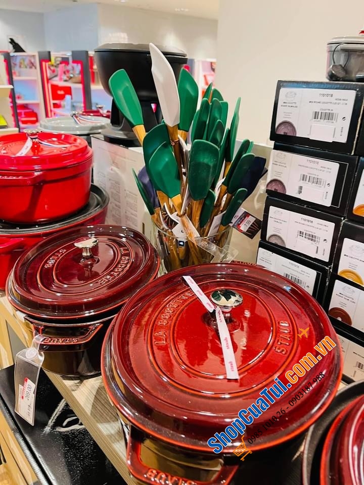 PHỚI DẸT SILICON STAUB.