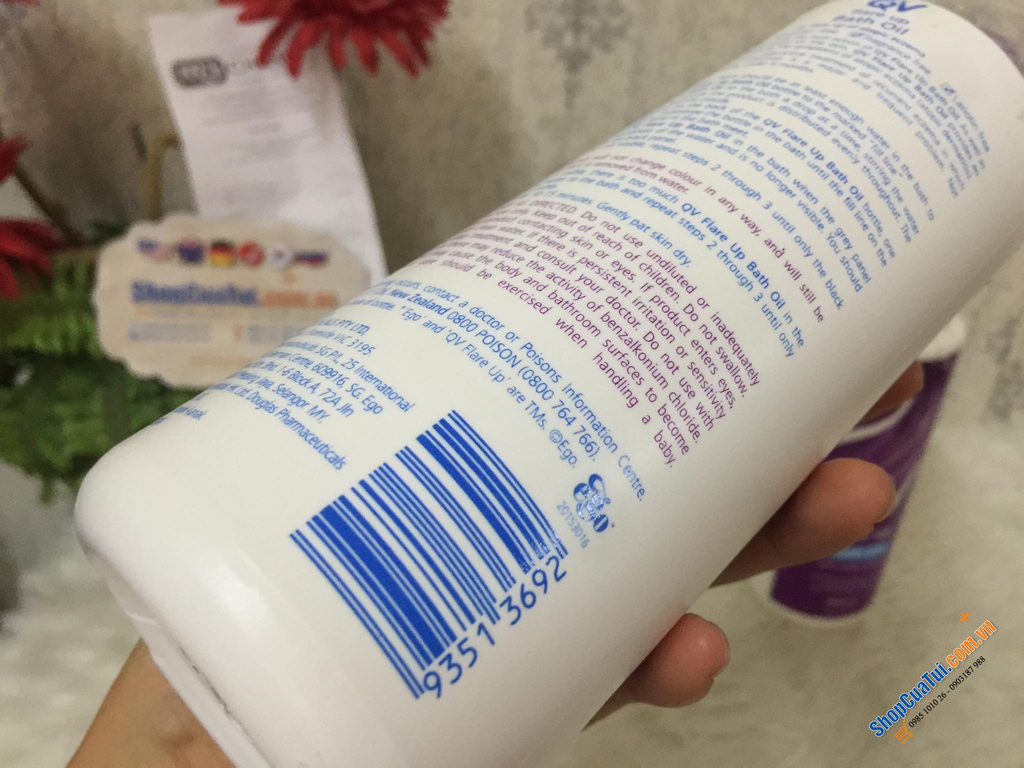 Dầu tắm QV Flare Up Bath Oil 500Ml Eczema Prone chuyên dành cho da chàm, ngứa