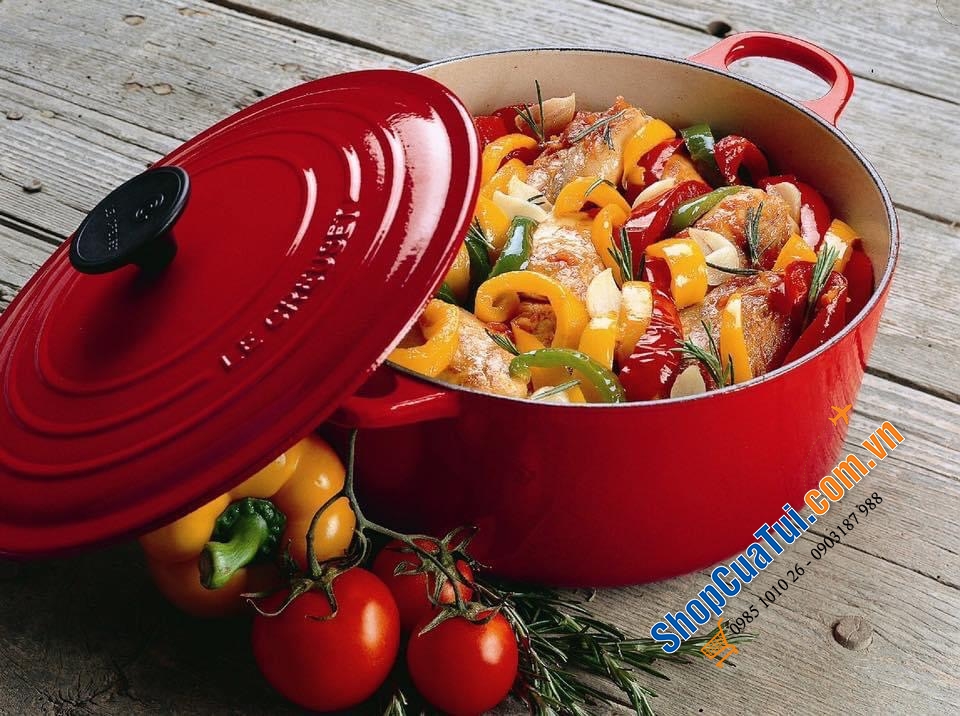 Set 4 Nồi mini của Le Creuset 10cm màu đỏ đô cực kỳ độc đáo
