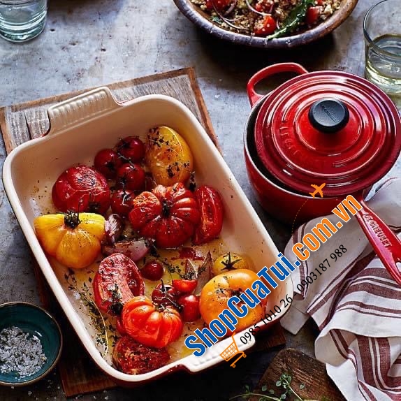 Set 4 Nồi mini của Le Creuset 10cm màu đỏ đô cực kỳ độc đáo