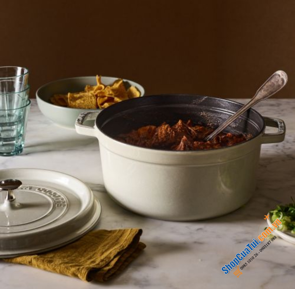 NỒI GANG STAUB CREAM XÁM 22 CM - HIẾM SALE - Màu WHITE TRUFFLE.