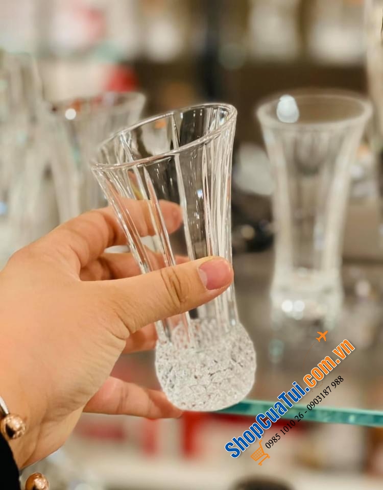 SET 3 LỌ HOA MINI ĐỂ BÀN NACHTMANN 103242 - pha lê cao cấp của Đức, cho ánh sáng tự nhiên và sự hiện diện tuyệt vời của hoa