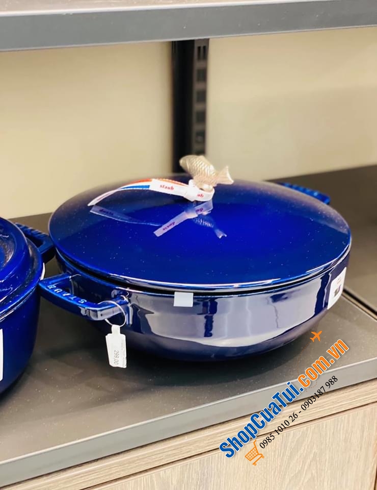 NỒI - CHẢO XÀO GANG STAUB CÁ 28 CM.