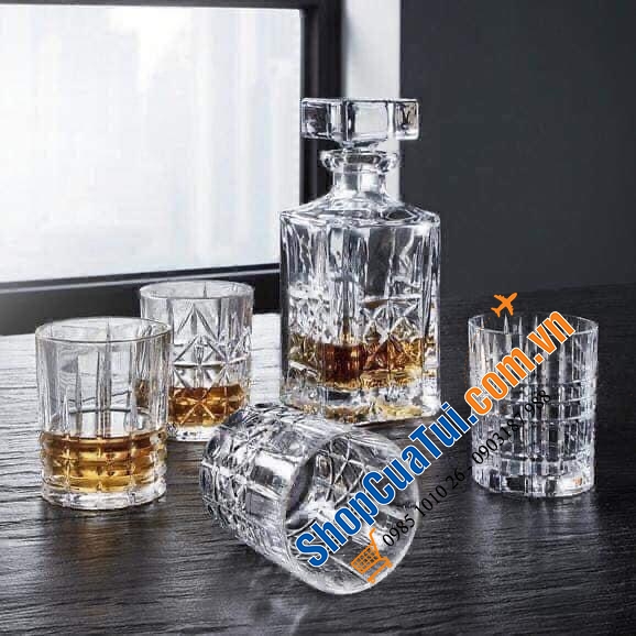 BỘ BÌNH ĐỰNG RƯỢU WHISKY NACHTMANN HIGHLAND + 4 CỐC - Set pha lê 4 cốc 1 bình đựng rượu Whisky 750ml Nachtmann 98196 Highland Whiskey set