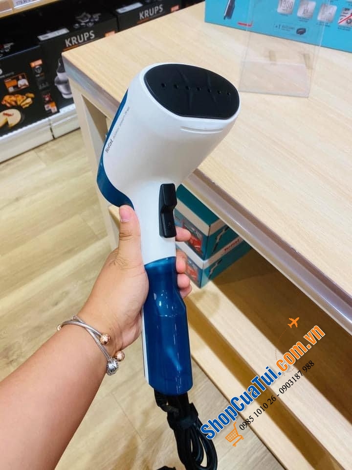 BÀN LÀ CẦM TAY TEFAL DT6130E0.