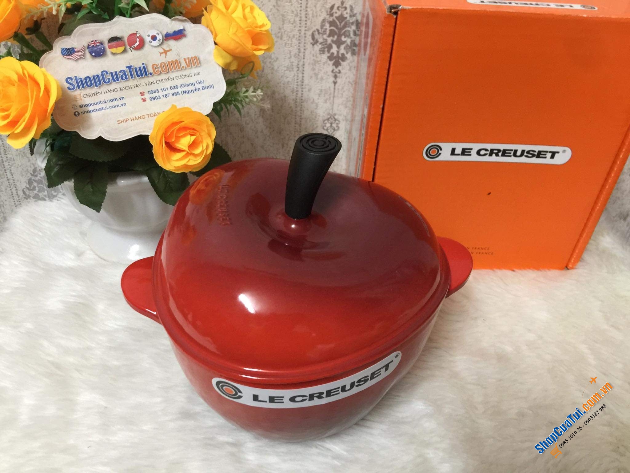 NỒI GANG ĐÚC QUẢ TÁO LE CREUSET ĐỎ 18 CM - 2,1 Lit.