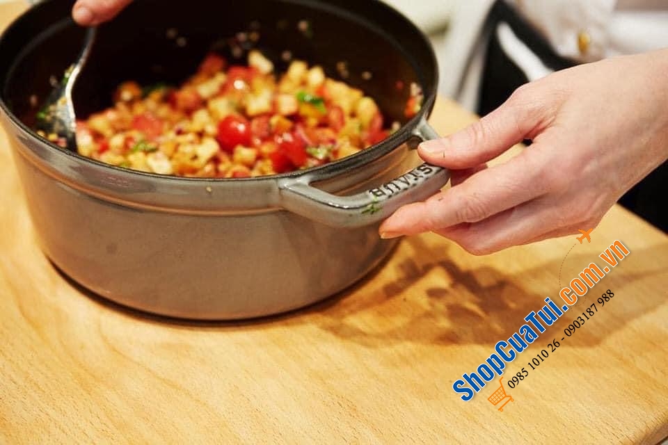 NỒI STAUB XÁM 20 CM - MADE IN FRANCE