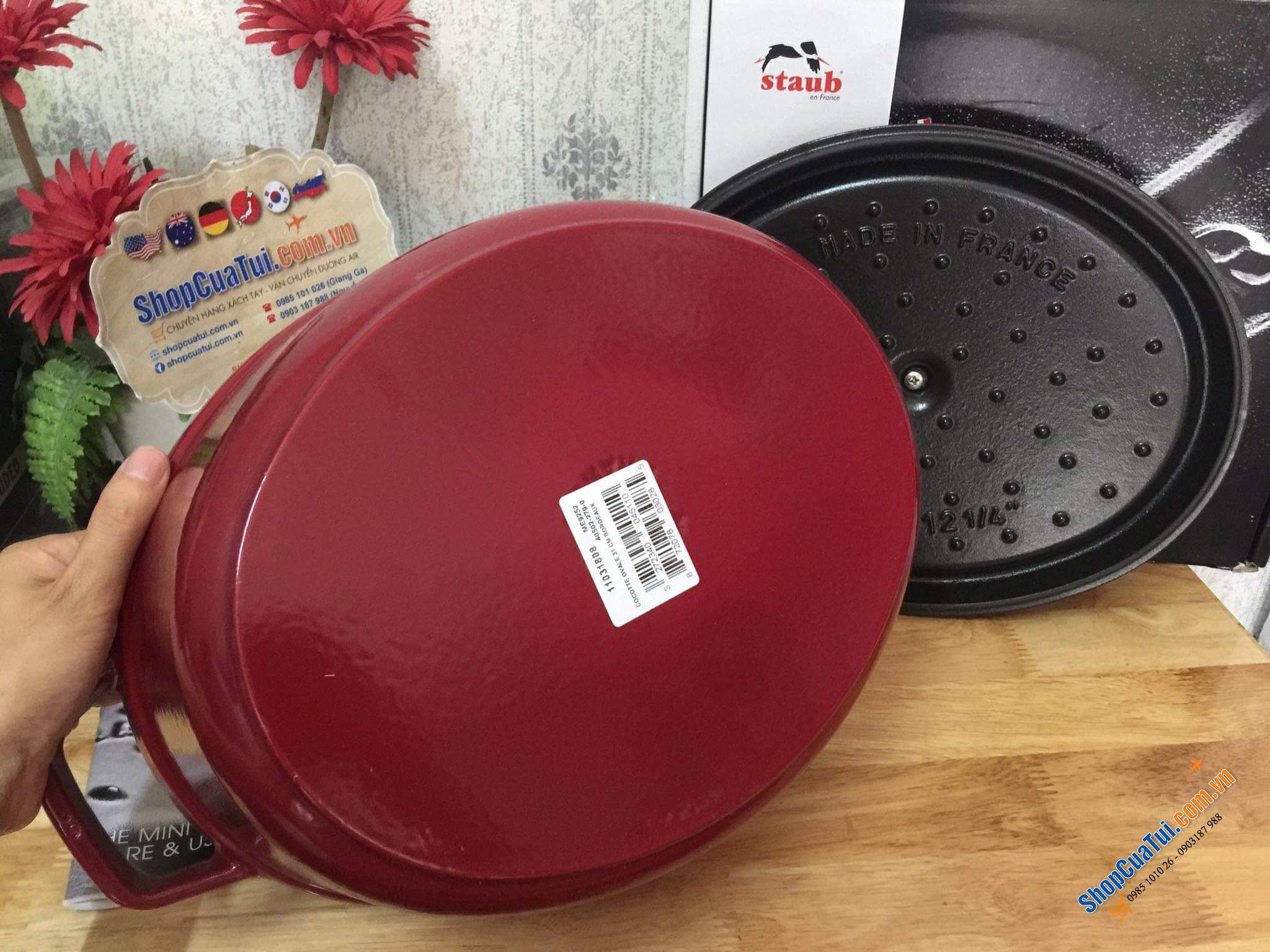 NỒI GANG ĐÚC STAUB OVAL 33CM MÀU ĐỎ SIÊU ĐẸP