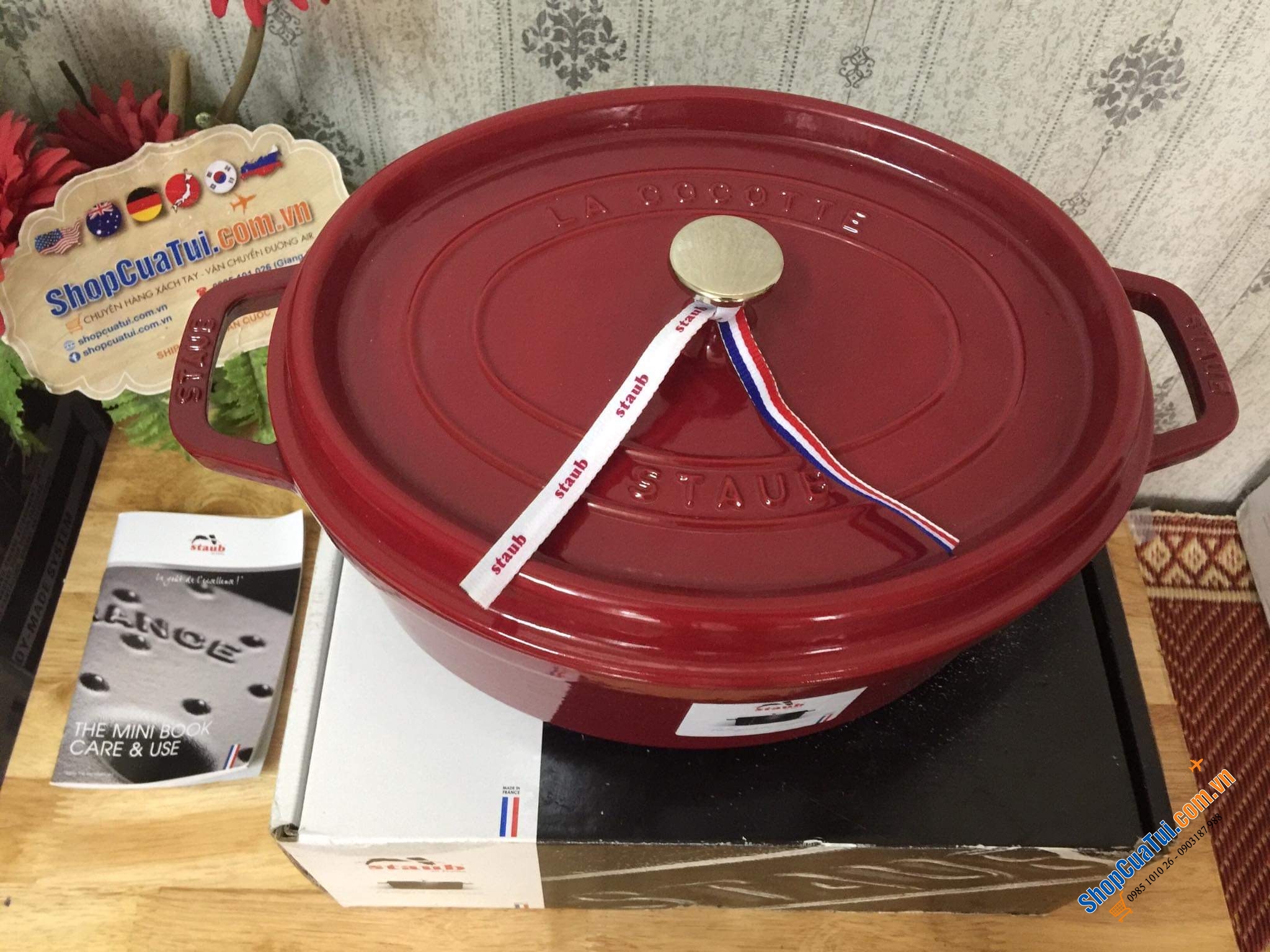 NỒI GANG ĐÚC STAUB OVAL 33CM MÀU ĐỎ SIÊU ĐẸP