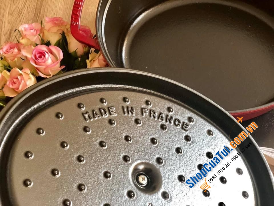 NỒI GANG ĐÚC STAUB OVAL 33CM MÀU ĐỎ SIÊU ĐẸP
