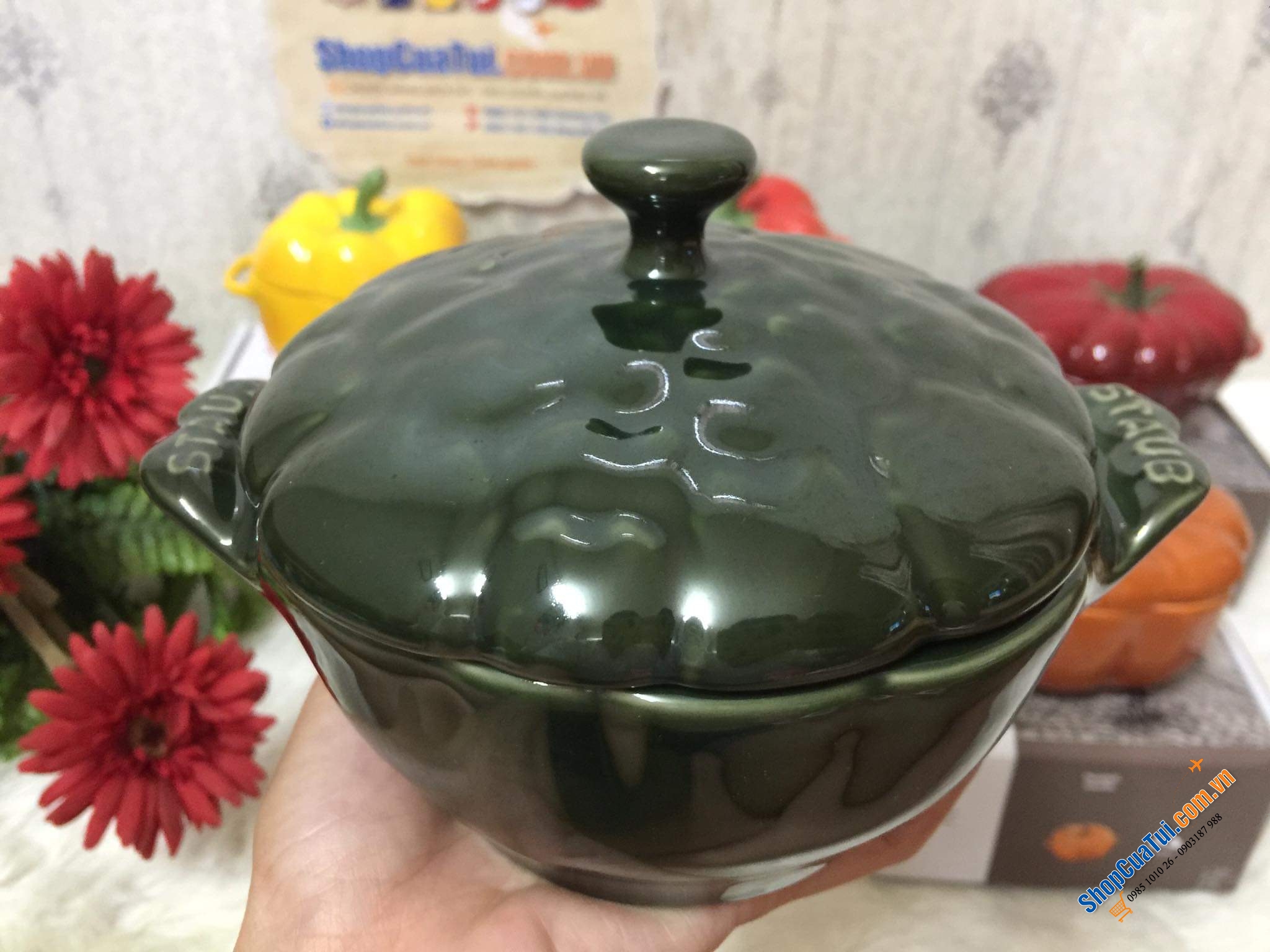 Set 5 thố sứ củ quả Staub, Combo 5 âu sứ Staub:  Âu ớt chuông đỏ và vàng Staub , Âu cà chua, Âu bí Ngô  staub, âu atiso - đựng bánh, kẹo mứt... đựng soup, đồ ăn bỏ lò, hầm ... nhất là món tôm phủ pho mai thì gọi là quá đỉnh